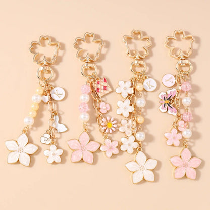 Bijou de Sac Pendentif Fleur Blanche3