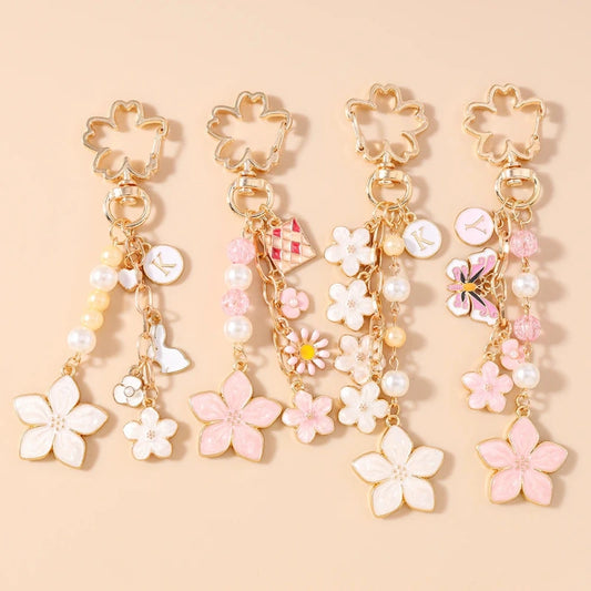 Bijou de Sac Pendentif Fleur Blanche3