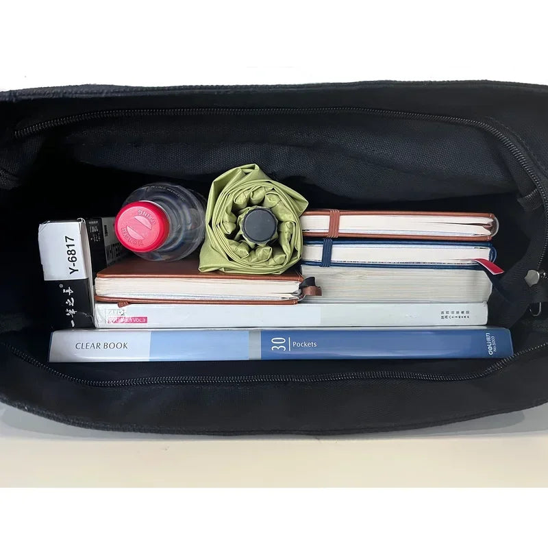 interieur du sac sur fond blanc