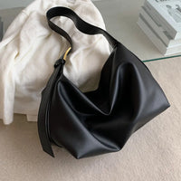 Sac cabas Boston noir — posé sur table en situation