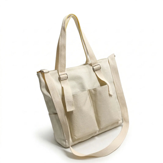 sac blanc sur fond blanc