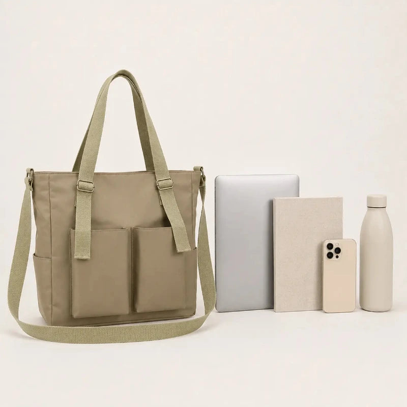 sac vert avec fournitures de travail à coté