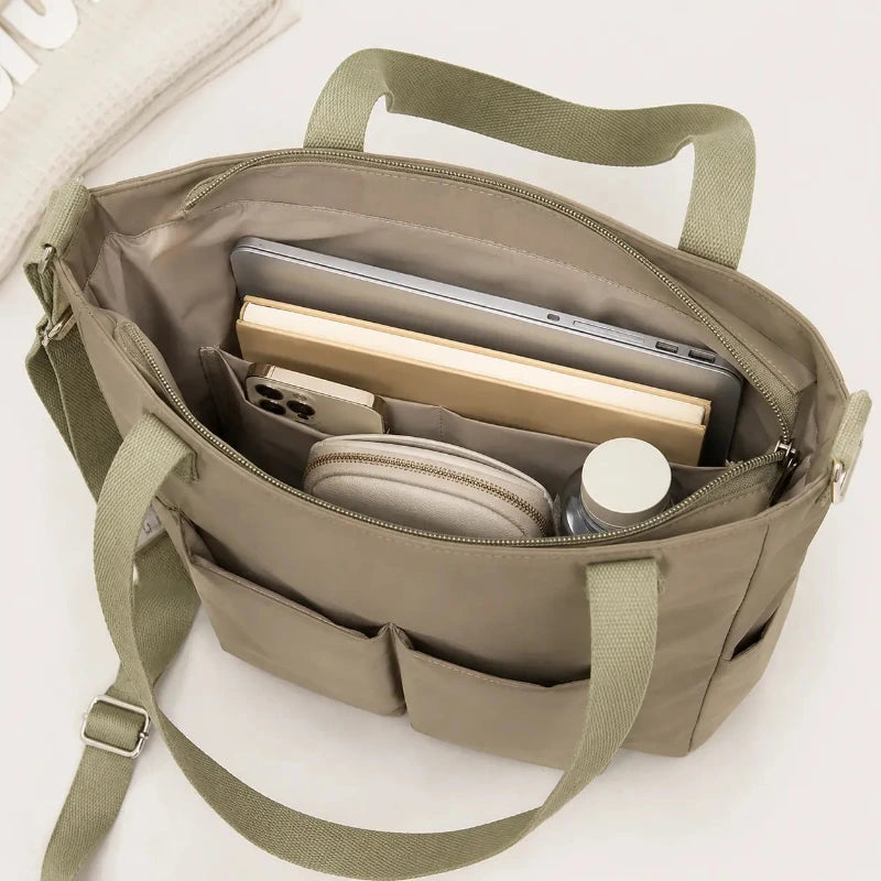 zoom sur l'intérieur du sac