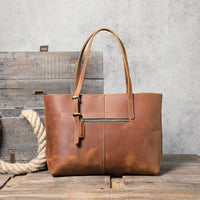 Sac cabas cuir ciré femme marron, vue de dos et poche zippée