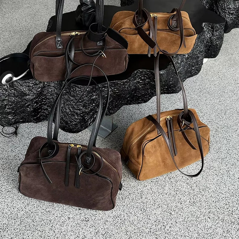 Sacs cabas cuir velours femme, quatre modèles marron et café
