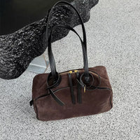 Sac cabas cuir velours femme café, grand format posé au sol