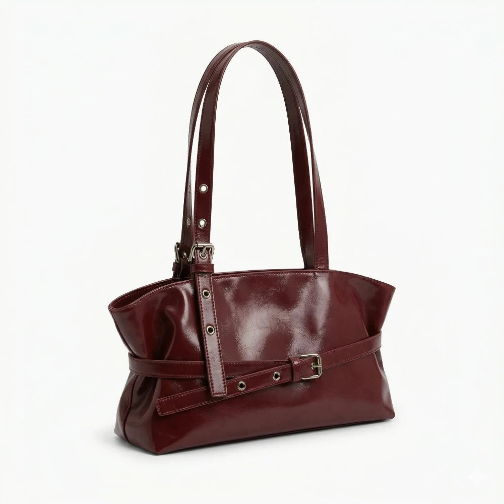 Sac cabas vintage rouge — vue de face sur fond blanc