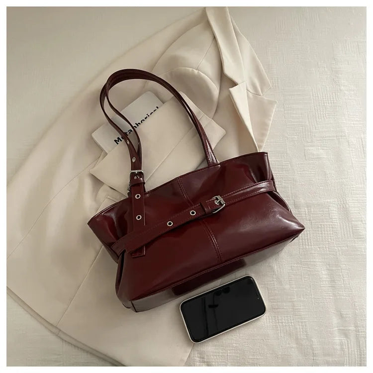 Sac cabas vintage — comparaison taille avec téléphone
