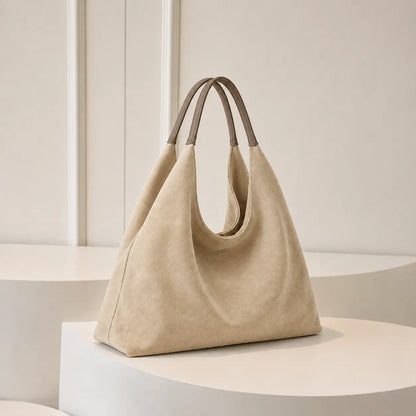 Grand sac cabas vintage daim beige — vue de face sur fond blanc