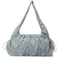 Sac cabas effet drape bleu — vue de face sur fond blanc