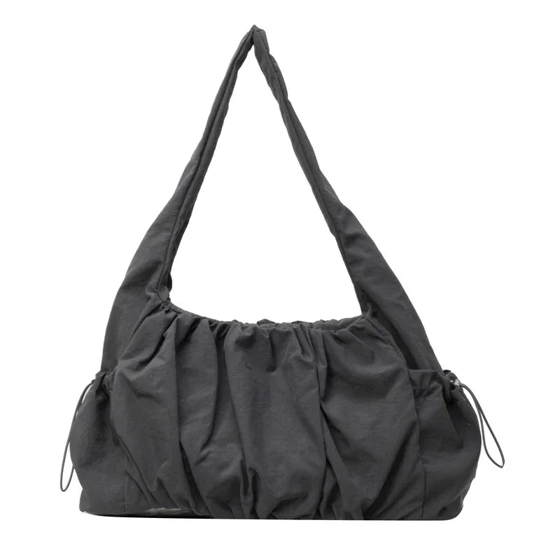 Sac cabas effet drape gris — vue de face sur fond blanc