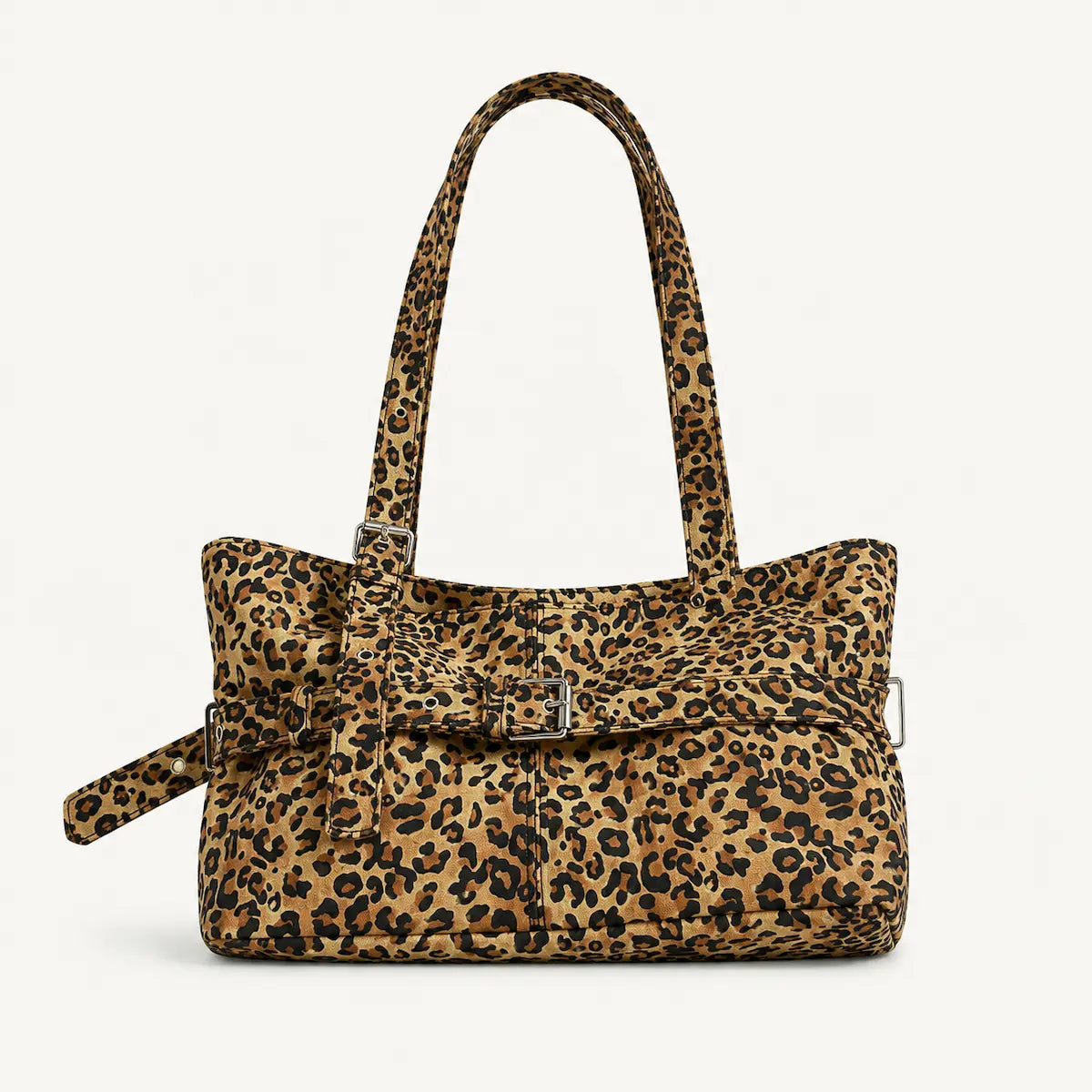 sac cabas leopard marron sur fond blanc