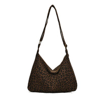 Sac cabas léopard marron — vue de face sur fond blanc