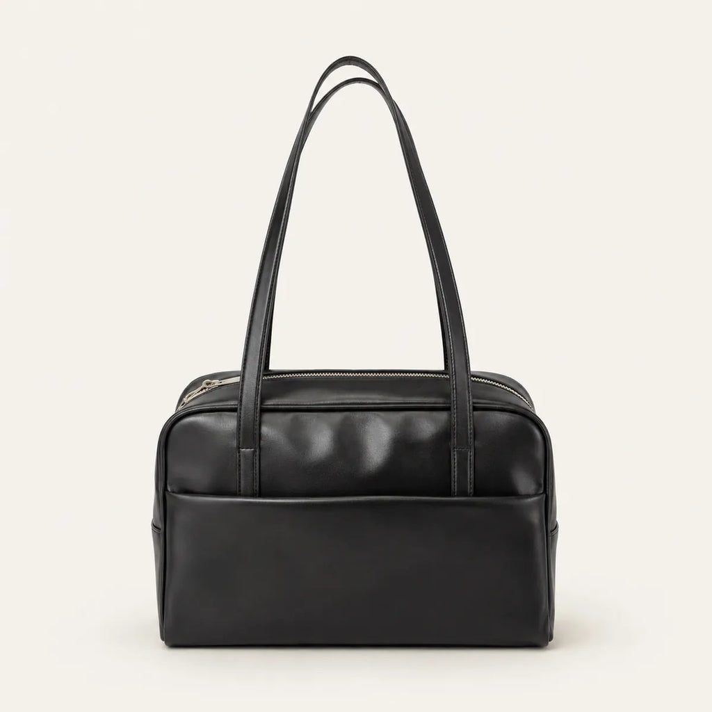 sac cabas sur fond blanc