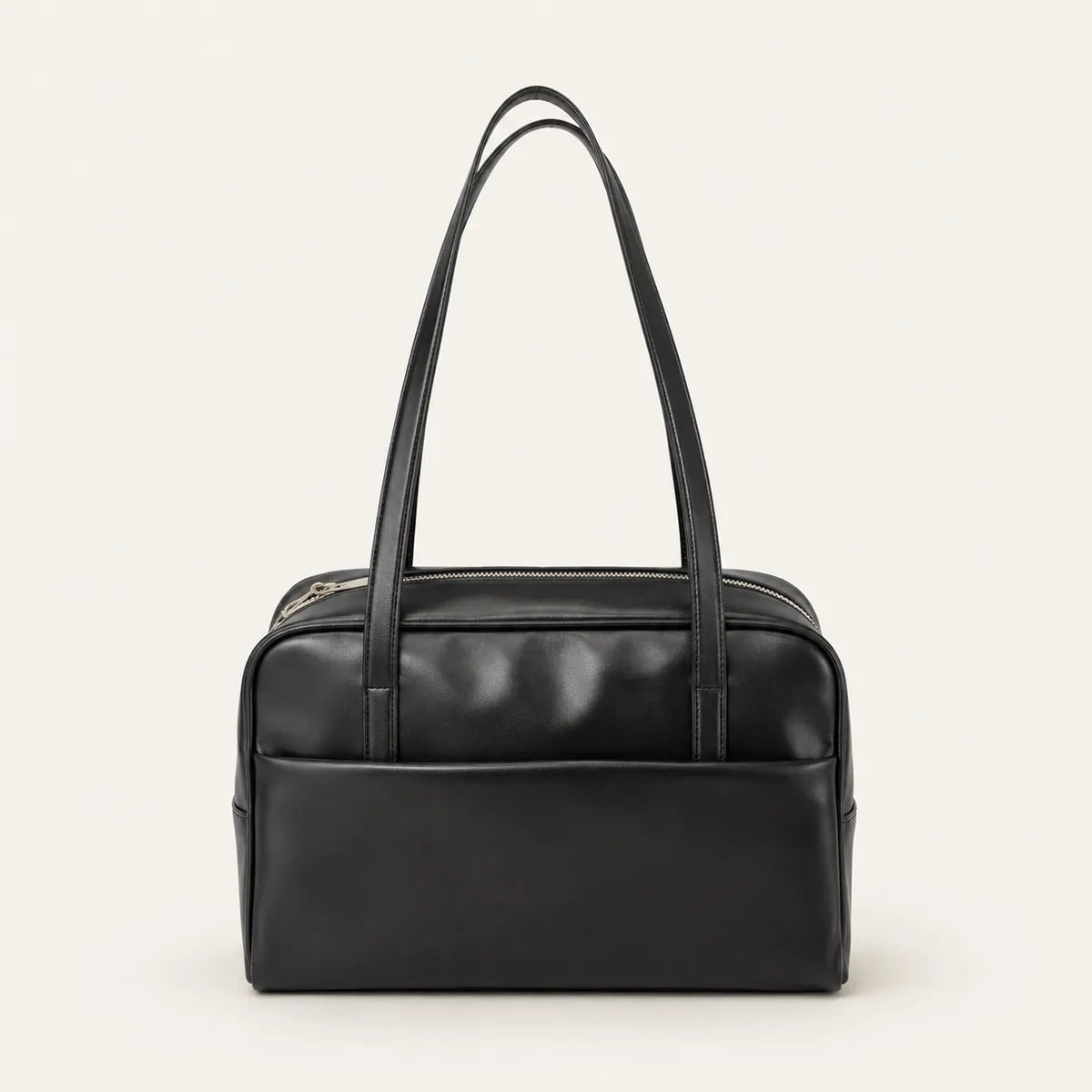 sac cabas sur fond blanc