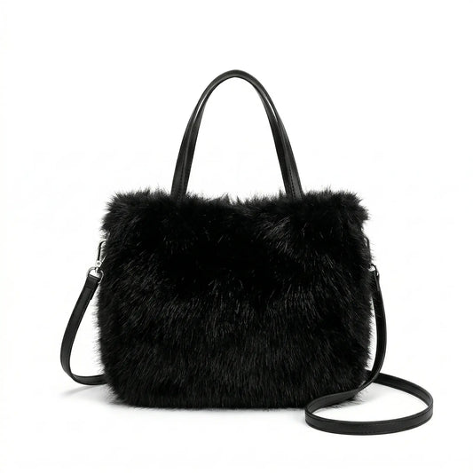 sac noir sur fond blanc