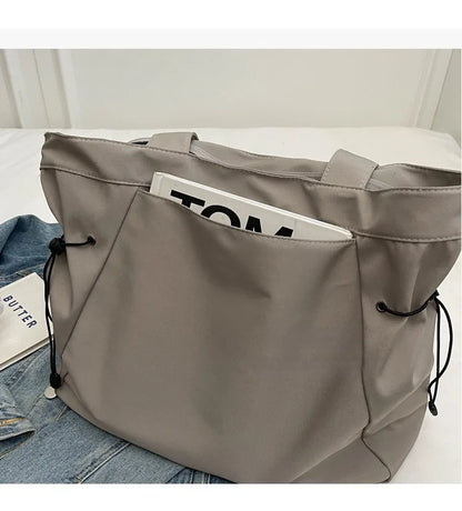 Sac cabas urbain grand format — zoom poche extérieure
