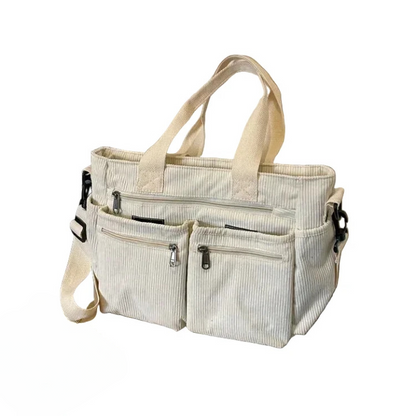 sac blanc sur fond blanc